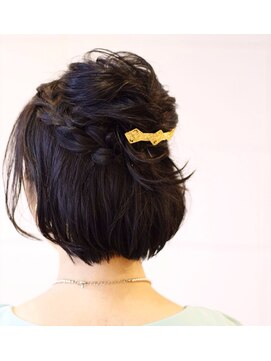 リラ ヘア サロン(rela hair salon) ショートボブのパーティーアップ