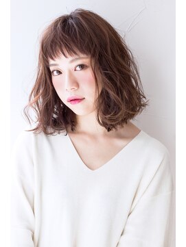 アッシュ 祐天寺店(Ash) ギザギザ前髪のゆるふわロブ
