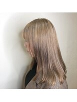 ベンチ(bench)&nbsp;透明感ベージュカラー