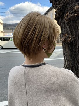 コーディアルヘア 白川本店(Cordial hair) 暖かみベージュ×大人ショート