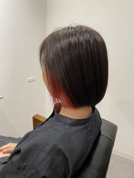 モイヘアー(moi hair) インナーカラーボブ