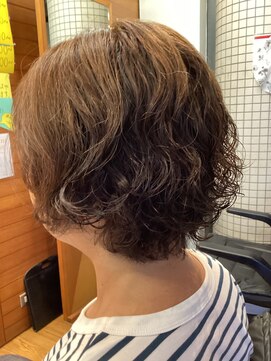 ヘアー トラスティ マリ HAIR TRUSTY MARI パーマスタイル