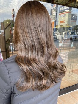 コワフュールトーリ フジグラン店(COIFFURE TORI)の写真/発色・透明感抜群≪イルミナカラー≫ご希望の明るさや色味に合わせて、周りと差がつく透明感カラーを実現☆