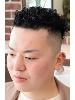 アクセプトザワールドバーバー(Accept the world barber)&nbsp;極道パーマ×スキンフェード