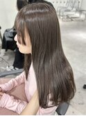 ヘーゼルベージュ 赤み消しカラー