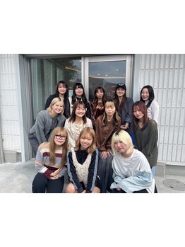 【平塚駅徒歩1分★】女性スタイリストが明るく元気にお出迎え♪どんなメニューでも気軽にご相談ください！