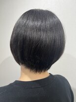 グルグル 新小岩店(GULGUL) シルエットが綺麗な前下がりショート