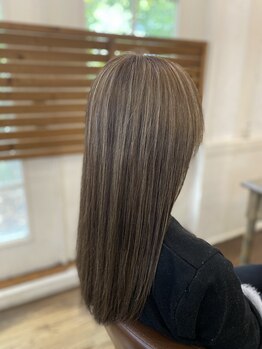 デイジーカラーズ(Daisy Colors)の写真/丁寧なカウンセリングが理想のスタイルを叶える鍵♪まるでトリートメント後の様な仕上がりに!