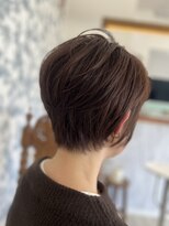 マカプウ(makapu'u)&nbsp;襟足スッキリくびれショートボブ