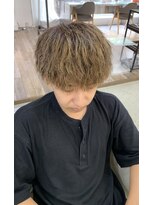 ムード オオサカ(MOOD OSAKA)&nbsp;縦落ちソフトツイスト/刈り上げマッシュ
