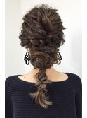 ツイストダウンアレンジ　ヘアセット