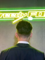 グリーディーフォックス 代々木(Greedy FOX) かき上げヘア/サイドパート/韓国マッシュ/フェードカット/代々木