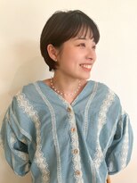 黒髪ショート/ピュアなショート/耳掛けショート