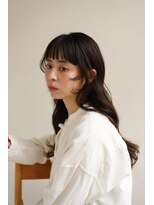 ムク 甲府(muku.)&nbsp;ミディアムヘア/斜めバング/グレージュカラー/甲府駅