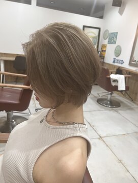 ノーム 横浜(NORM) ブランドベージュ