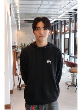 アンバー(AMBER) センターパート