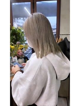 ソルトウォーター 南堀江(SALT WATER) グレージュ