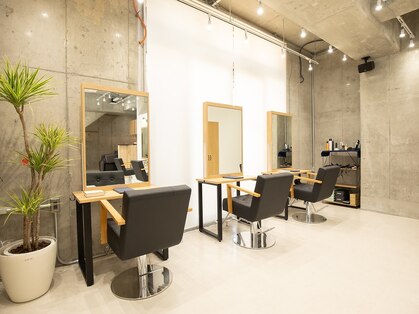 アグ ヘアー イーリス 新所沢店(Agu hair iris)の写真