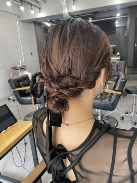 ウェイビー 桜木町店(WAVY) 【WAVY hair set】ルーズ過ぎないシニヨン