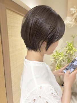 クーナバイトマト 横浜(Cuna by TOMTO) 【YUYA】大人ショート_ショートヘア_丸みショート