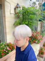 ピュア ポイント 和光店(PURE POINT) ホワイトブリーチ/ツーブロック