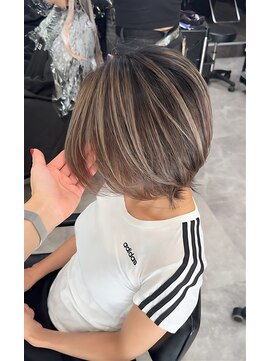 レディアル 大宮(REDEAL ope.) 【ハイライト】ベージュハイライトバレイヤージュ