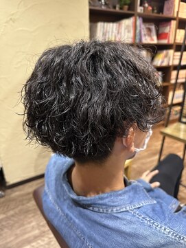 レイ ルーチェ(LEI LUCE.) 波巻きパーマ