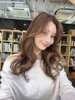 ケーツー心斎橋 クイーンズガーデン バイ ケーツー(K two QUEEN'S GARDEN by K two) レイヤーカット*フェイスレイヤー*顔周りカット*ロングヘア