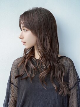 セミロングレイヤー／シアーモカブラウン／平塚