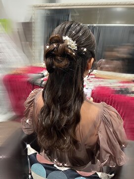 お呼ばれハーフアップ