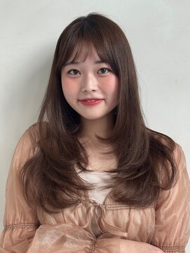 ザックラフィネ(ZACC raffine) レイヤーカット/ワンカール/縮毛矯正/顔まわりカット/前髪カット