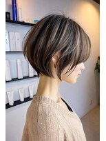 ライリー(riley)&nbsp;ショートボブ × 立体ハイライト