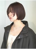 切りっぱなしショート・ボブ/絶壁解消/前髪あり/20代/30代/丸顔