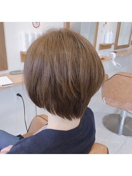 ゲリール 中野店(guerir hair+care) 小顔ショートボブ