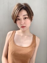 ミィ 表参道(mee.)&nbsp;【mee.】　ハセガワヒトシ　大人可愛い 斜めバング　ショート