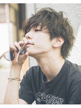 ベル 銀座並木通り店(Belle) メンズ　女性にも好感度の高いマッシュヘアにユルパーマ【銀座】