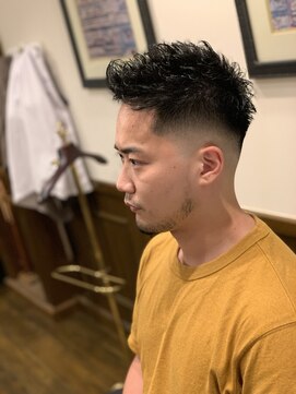 ヒロギンザバーバーショップ 神楽坂店(HIRO GINZA BARBER SHOP) ソフトモヒカンスキンフェード