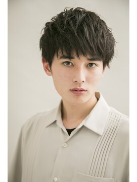 クロエ 新宿(Cloe) 刈り上げマッシュ