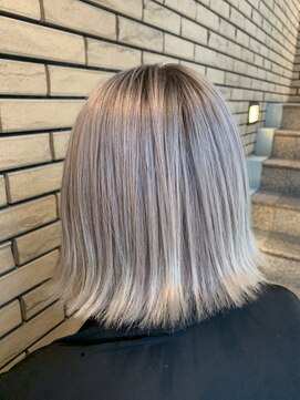 ラフ 難波店(LAFF) #黒髪#ボブルフ#ネビージュ#小顔#ワンレン