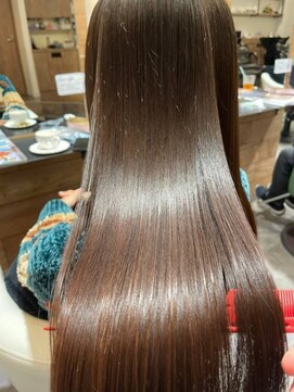 アイノアフィルン 麻布十番(AInoa fiRun) カラーエステ【髪質改善/縮毛矯正/トリートメント】