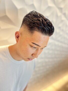 銀座マツナガ 浅草店 ショートパーマ/ナチュラルニュアンス/フェードツーブロ