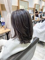 ミラバイケンジ 藤沢(Mira by KENJE)&nbsp;白髪ぼかし シアーカラー　【藤沢　藤沢駅】