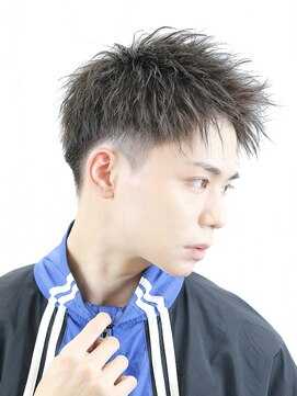 ベーア(Bar) アップバング短髪ショートスパイキーショートメンズ刈り上げ