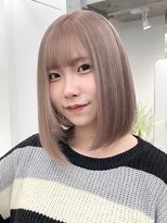 韓国風顔周りレイヤーカットミルクティーベージュブラウンカラー