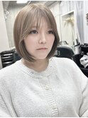 レイヤーカットミルクティーベージュケアブリーチダブルカラー