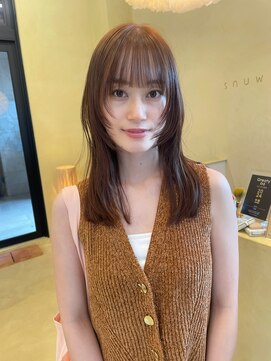 スニュウ(snuw) 【snuw mina】レイヤーカット/透明感カラー/顔周りカット