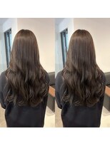 シー.(SHE.)&nbsp;【SHE.】透け感/オリーブ/ベージュ/ブリーチなしカラー