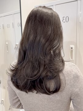 ソヨン 栄2号店(SOYON) 大人オリーブグレージュ×外国人風レイヤーカット