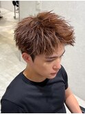 スパイキーショートツイストスパイラルパーマ短髪ツーブロック