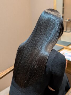 スーリール 小倉店(Sourire) 20代30代オススメ☆大人黒艶髪ロング